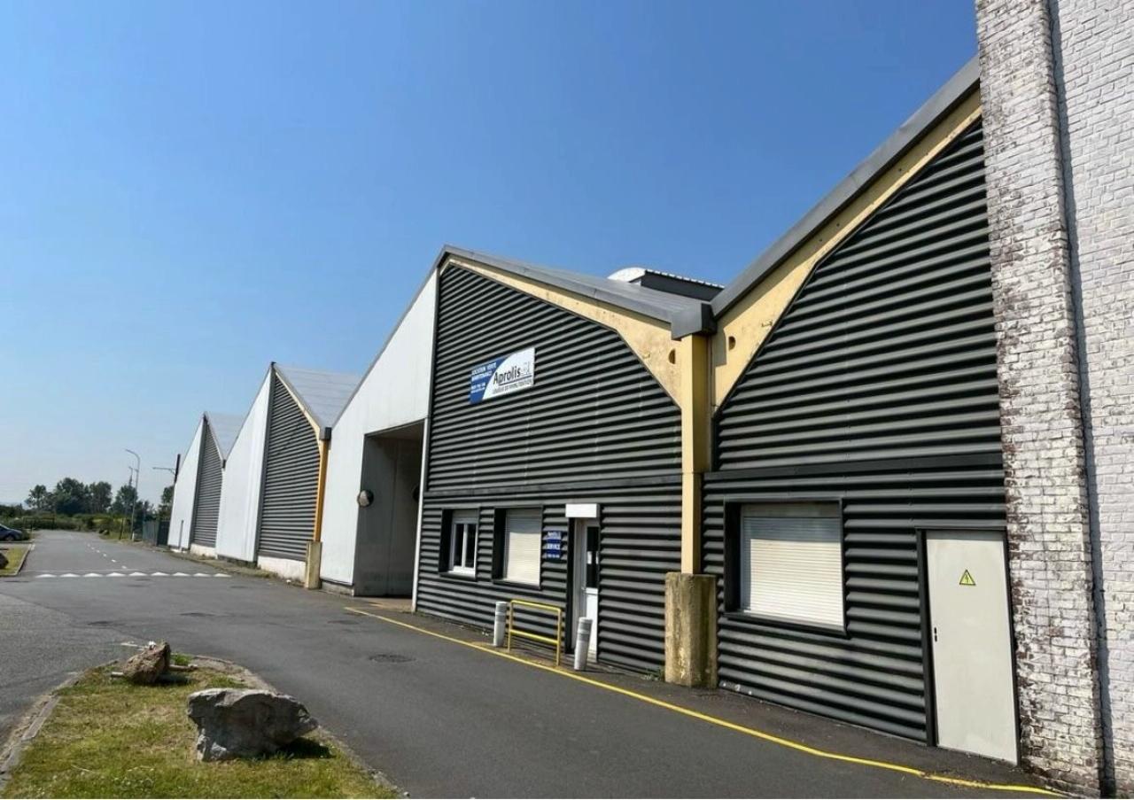 Local d'activité Coquelles 9538m² Location local d'activité Coquelles Pas-de-Calais OLACT2530402 2